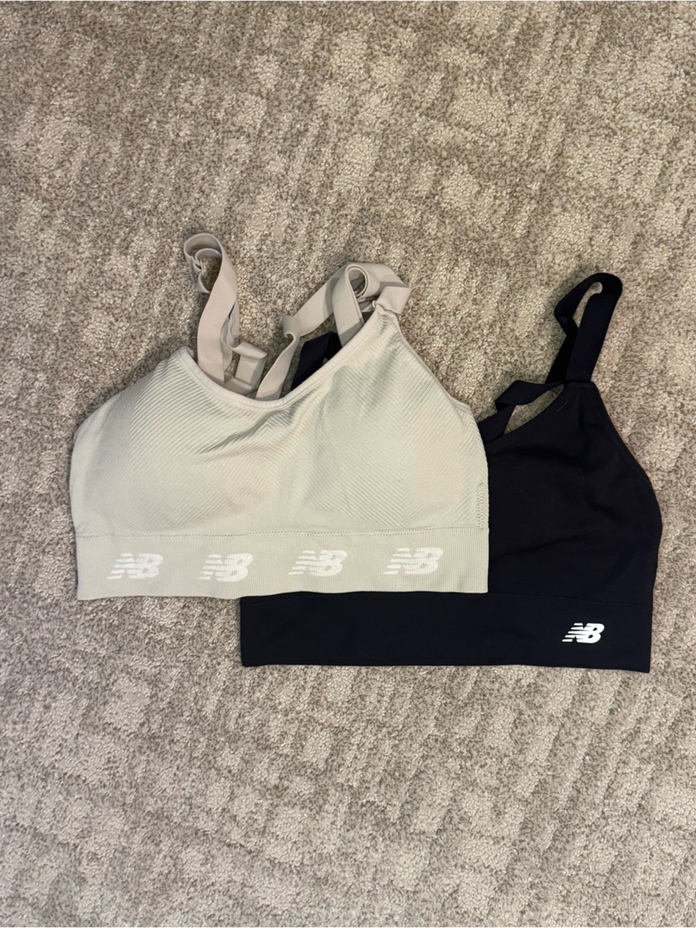 2 New Balance Sports Bra cross strap size L